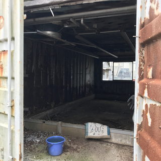 コンテナ残り4つの画像