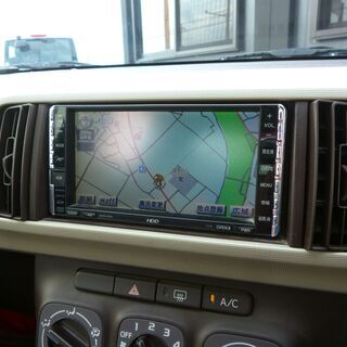 平成25年パッソ　プラスハナCパッケージ　純正ナビ　バックカメラ　ETC　フロントフォグライト　社外アルミホイール　車検付令和4年11月の画像