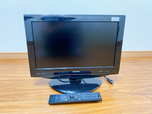 REGZA 19インチテレビ \u0026衣装ケース