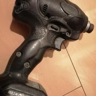 HITACHI 
コードレスインパクトドライバー
WH14DSLの画像