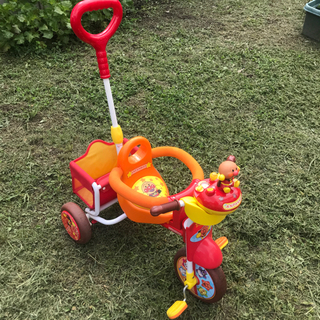 アンパンマン　三輪車　無料