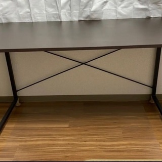 デスク　幅120cm×奥行60cm