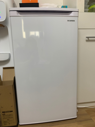 冷凍庫　アイリスオーヤマ　60L