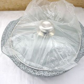 未使用 石鍋 角閃石 直径26ｃｍ ガラスふた付き 天然石 モランボン 鍋 札幌市手稲区の画像