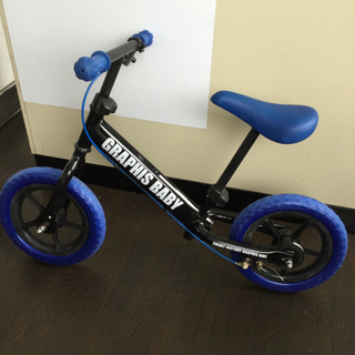 中古　ペダル無し自転車　ブレーキ付き　幅44　　奥行86　　高さ...