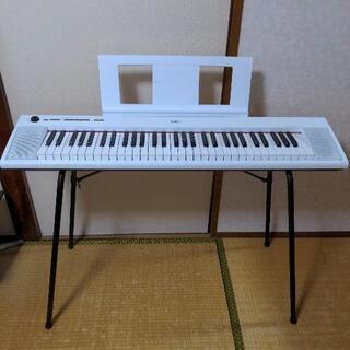 電子ピアノ