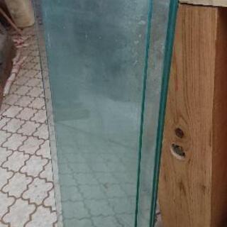 棚板 ガラス DIYなどにいかがですか