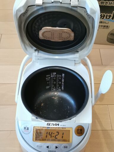【中古】象印 圧力IH炊飯器 5.5合 ホワイト NP-ZB10-WA