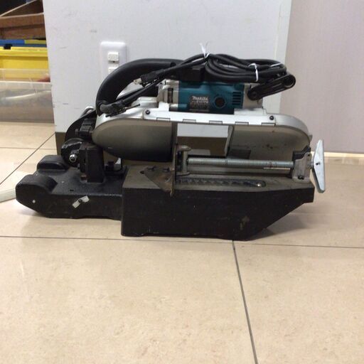 【中古】【動作OK】nakita マキタ　バンドソー　2107FW　33000円（税込）