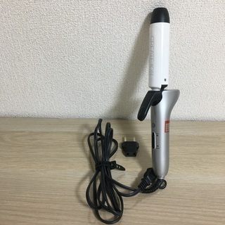 軽量　携帯用ヘアアイロン　海外対応