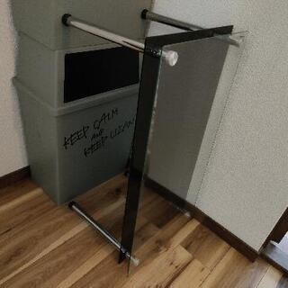 ガラステーブル！一人暮らしサイズ！