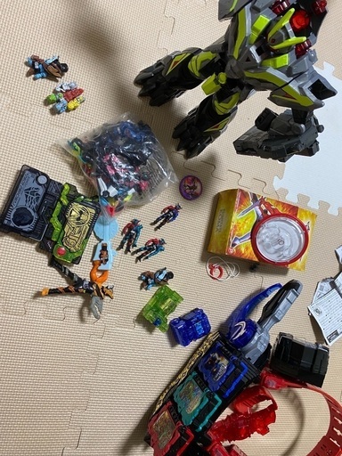 仮面ライダー、セイバー、ゼロワン、キラメイジャー他