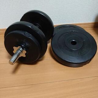 【ベンチとダンベルセットです!!】の画像