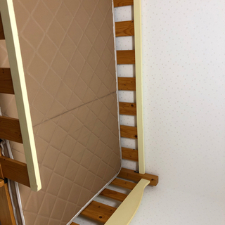 ベッドの画像
