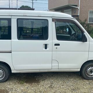 スバル　サンバー　5速MT 車検２年　平成２７　７．２万キロの画像