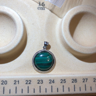 No.047 ジモティー特別価格❗️【マラカイト】ペントップ