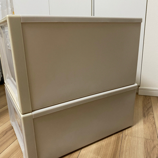 衣装ケースの画像