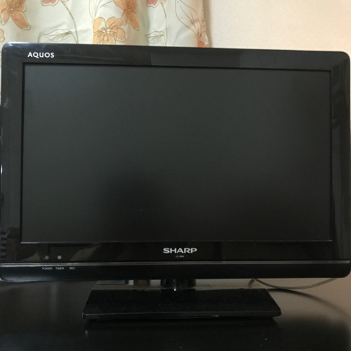AQUOS LC-19K5 液晶テレビ