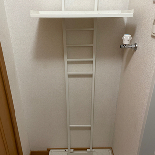 棚（ランドリー用）の画像