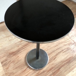 【中古】お洒落なサイドテーブルの画像