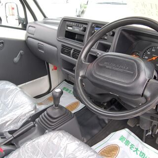 ☆自社ﾛｰﾝで軽ﾄﾗが！☆SUBARU　ｻﾝﾊﾞｰ　ﾊﾟｰﾄ4ＷＤ！エアコン付！の画像