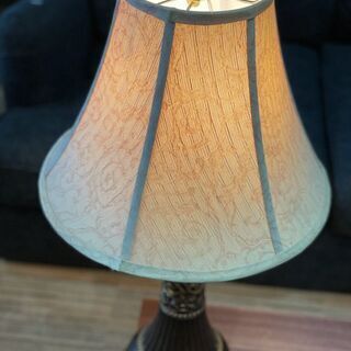 コレクター必見！ ステキです！ ASHLEY / アシュレイ Mariana Table Lamp マリアンナ テーブルランプ リサイクルショップ札幌　買取本舗　西野店の画像