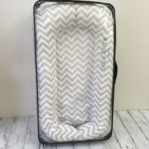 ドッカトット　デラックス  DockATot Deluxe+