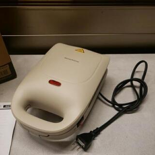 【美品】モノクローム ホットサンドメーカー ホワイト MSW-0600/Wの画像