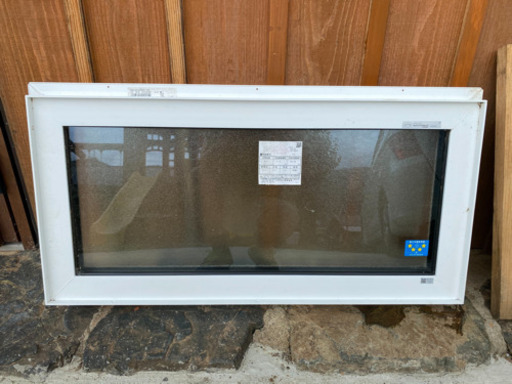 APW YKK 430 高性能トリプルガラス樹脂窓