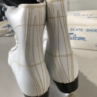 8月27日お値下げ！！　0823-015 Falcon フィギュアスケートシューズ　25.0cmの画像