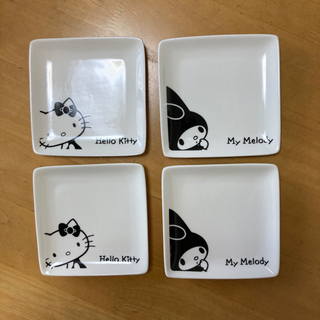 新品お皿　ハローキティ×マイメロディー　
