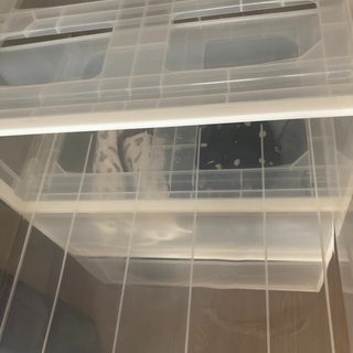美品激安大特価！！無印の4段収納ボックスの画像