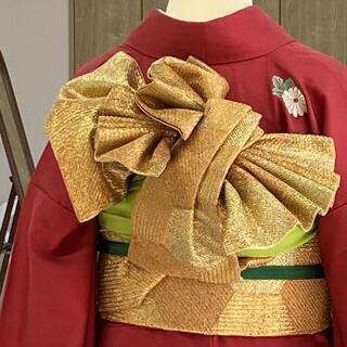 成人式に向けて振袖着付けしてみませんか？の画像