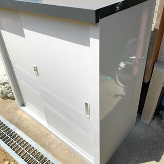 現在、決まりました。グリーンライフ物置  [小型/デザイン/ガーデニング/庭]の画像