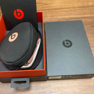 ヘッドフォンを譲ります。の画像