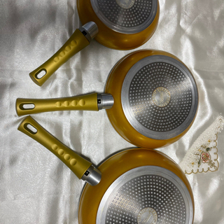 お譲り先様決まりました😊セラフィットフライパンの画像