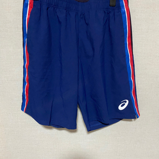 asics ハーフパンツ　新品タグ付き　ブルー