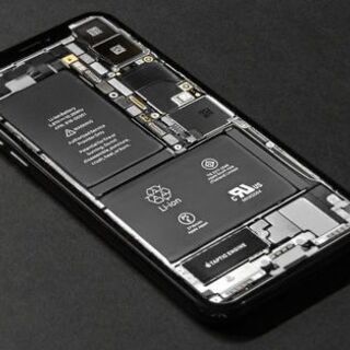 iPhoneのバッテリー交換します!