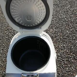 取り引き先決まりました。東芝炊飯器 5合炊き