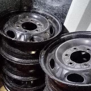 ＮＶ３５０キャラバン１５インチ純正鉄チンホイール × ４本・日産純正ホイールカバー × ４本セット【至急募集！】