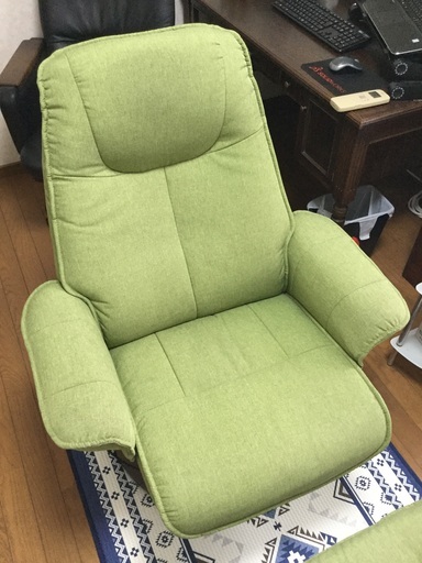リクライニングソファ　オットマン付き　ファブリック