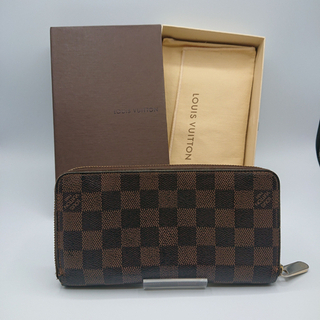 LOUIS VUITTON ダミエ ジッピーウォレット
