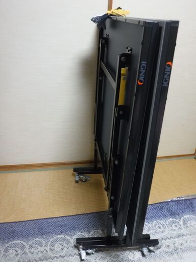 コンパクト卓球台（イグニオ）