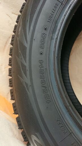 「決まりました」ブリザックVRX2 185/65R14 タイヤのみ4本