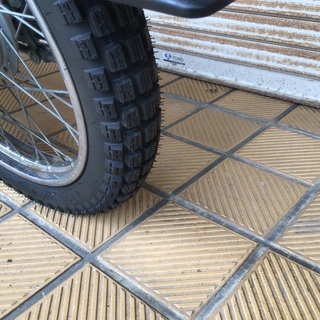 ホンダ　スーパーカブカスタム90  ブロックタイヤ前後新品　バッテリー　オイル交換　保険付きの画像