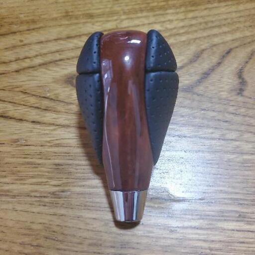 ウッドシフトノブ8mm未使用