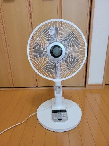 2021年製　扇風機　リモコン付き