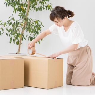 一宮市 WEBデザイナー パート・バイト 週2日～OK 4時間～OK ネットショップの運営・管理の画像