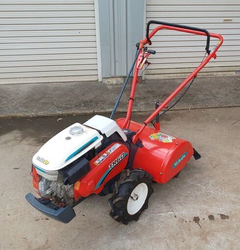 鹿児島発　クボタ　5.5馬力ガソリンエンジンミニ耕うん機TR60