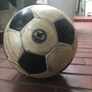 サッカー、フットサル、（ゴールキーパーも）教えます